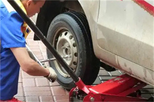 杨浦区附近拖车24小时服务热线电话